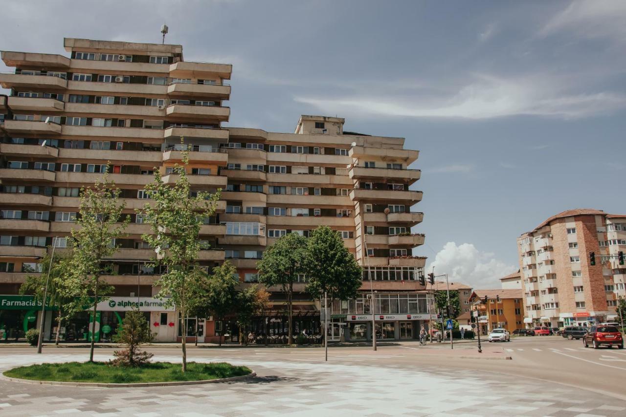 Apartament 1 Decembrie Lejlighed Alba Iulia Eksteriør billede