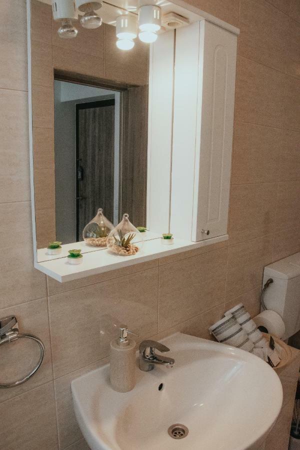 Apartament 1 Decembrie Lejlighed Alba Iulia Eksteriør billede